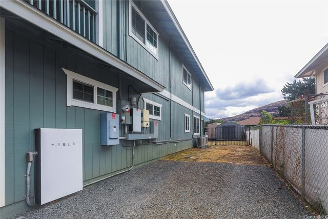 85-567 Waianae Valley Road, Waianae, HI 96792