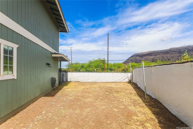 85-567 Waianae Valley Road, Waianae, HI 96792
