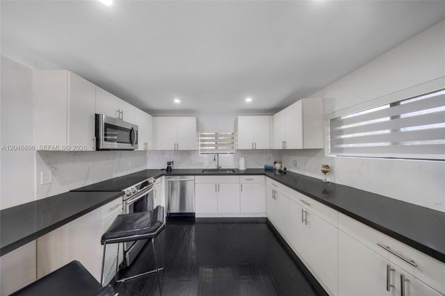 6541 SW 18th Street, West Miami, FL 33155
