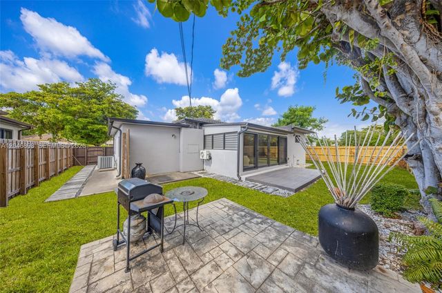 6541 SW 18th Street, West Miami, FL 33155
