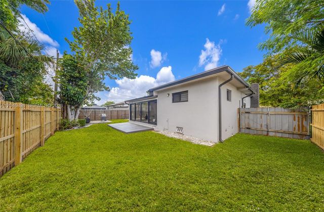 6541 SW 18th Street, West Miami, FL 33155