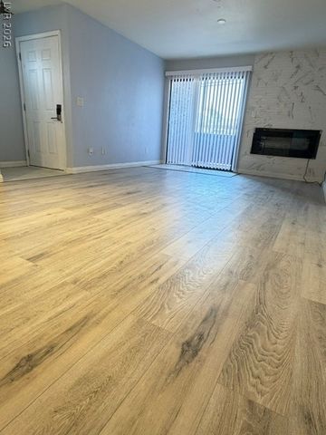 4050 Pacific Harbors Drive 125, Las Vegas, NV 89121