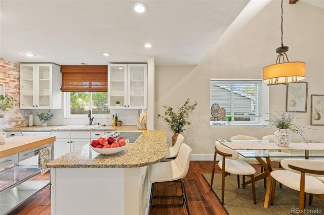 5847 S Oak Street, Littleton, CO 80127