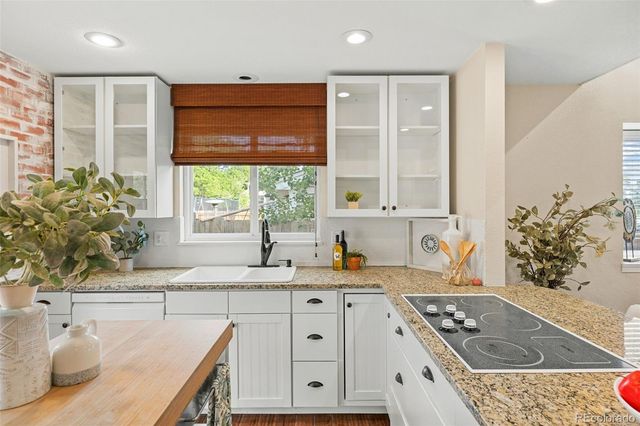 5847 S Oak Street, Littleton, CO 80127
