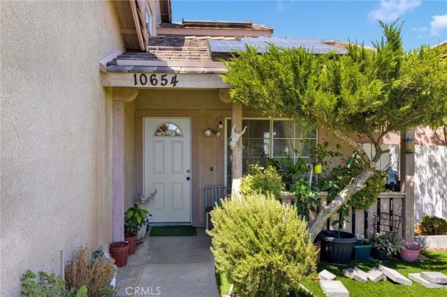 10654 Alton Place, Adelanto, CA 92301