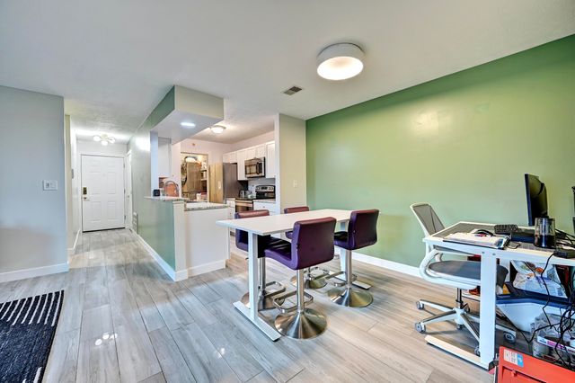 300 Timber Ridge Drive, 2, Wilder, KY 41071