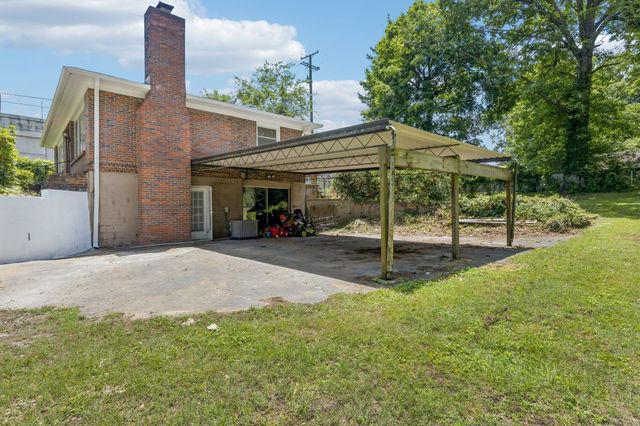 4411 Brush Hill Rd, Nashville, TN 37216