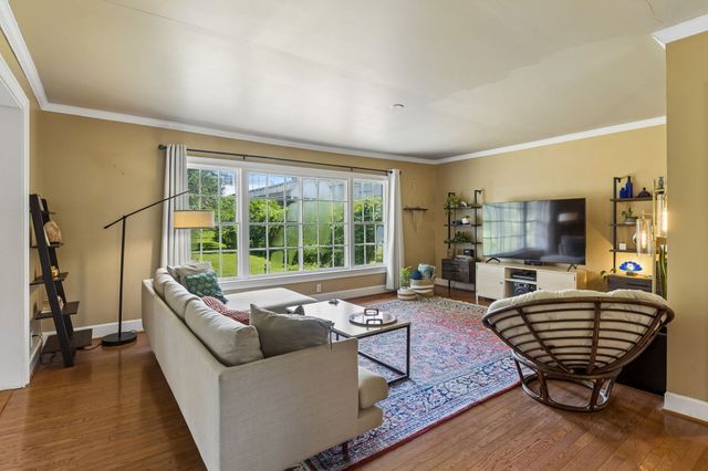 4411 Brush Hill Rd, Nashville, TN 37216