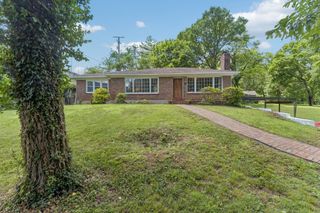 4411 Brush Hill Rd, Nashville, TN 37216