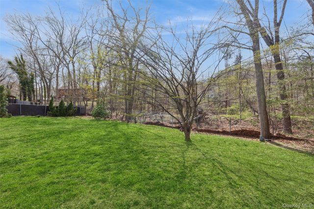 8 Water Road, Rocky Point, NY 11778