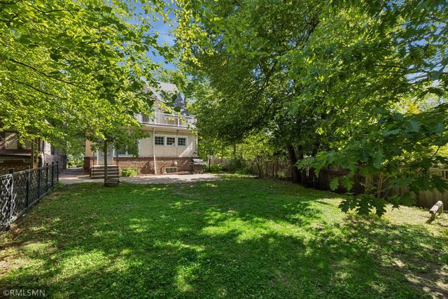 2517 W 42nd Street, Minneapolis, MN 55410