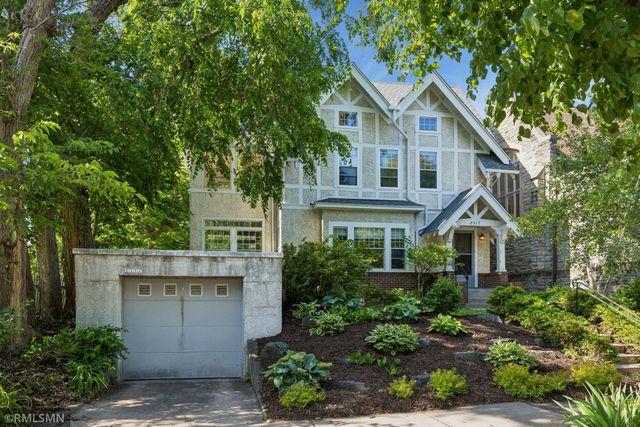 2517 W 42nd Street, Minneapolis, MN 55410