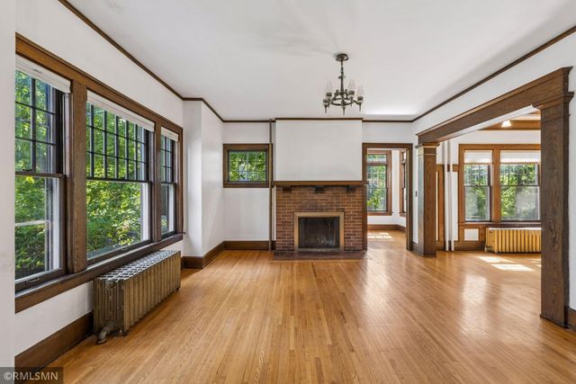 2517 W 42nd Street, Minneapolis, MN 55410