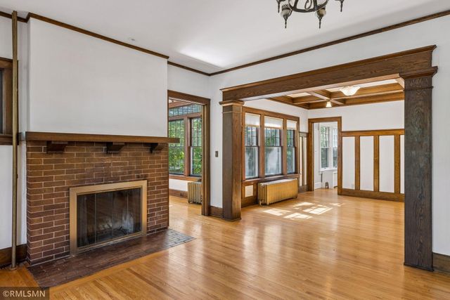 2517 W 42nd Street, Minneapolis, MN 55410