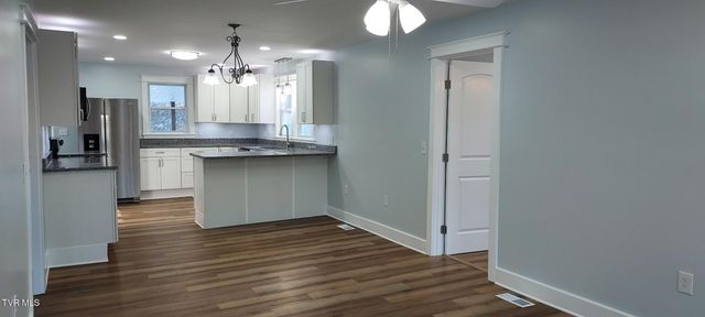 1229 Harrison Avenue, Kingsport, TN 37665