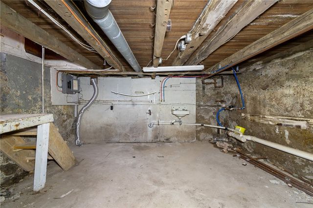 4 Rice Street, Lyons, NY 14489