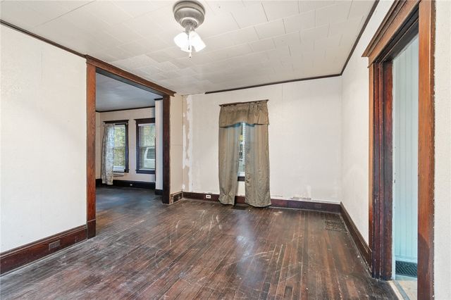 4 Rice Street, Lyons, NY 14489