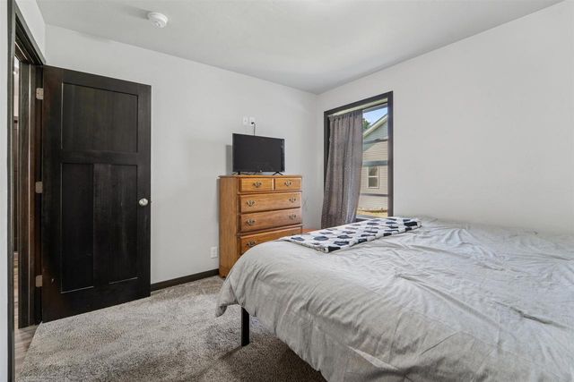 726 MUSTANG LANE, Fond Du Lac, WI 54935