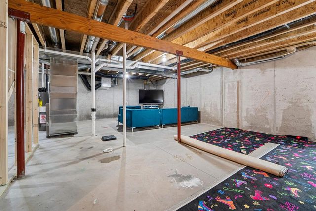 726 MUSTANG LANE, Fond Du Lac, WI 54935