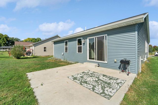 726 MUSTANG LANE, Fond Du Lac, WI 54935