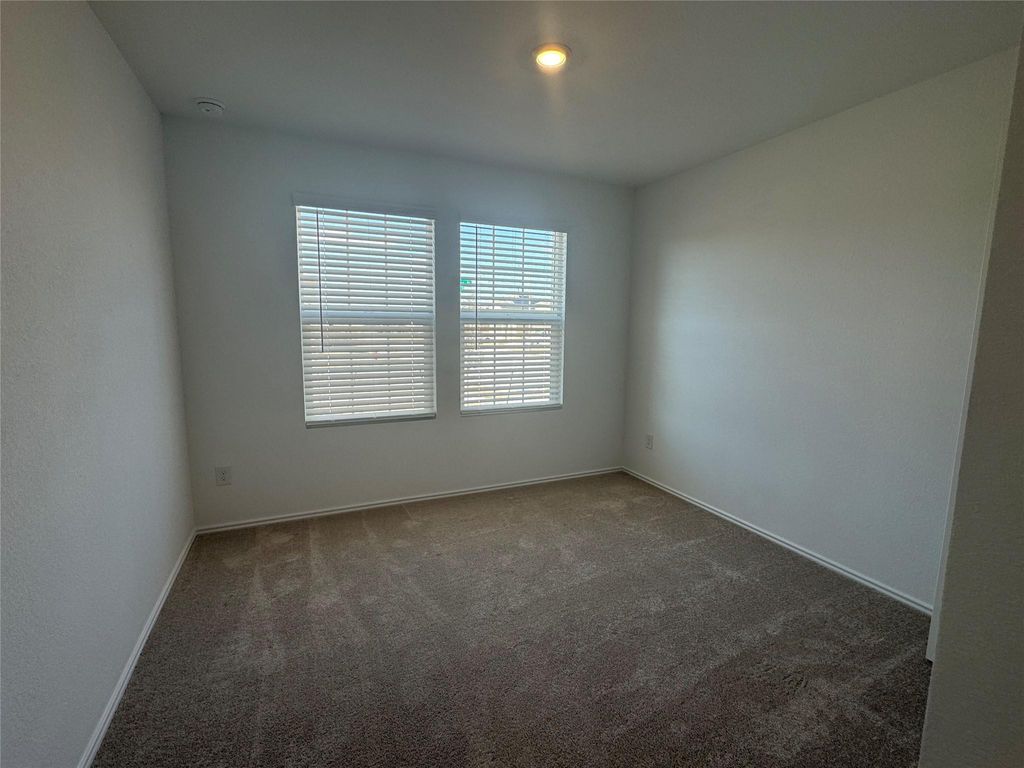 105 Mayacama LOOP, San Marcos, TX 78666