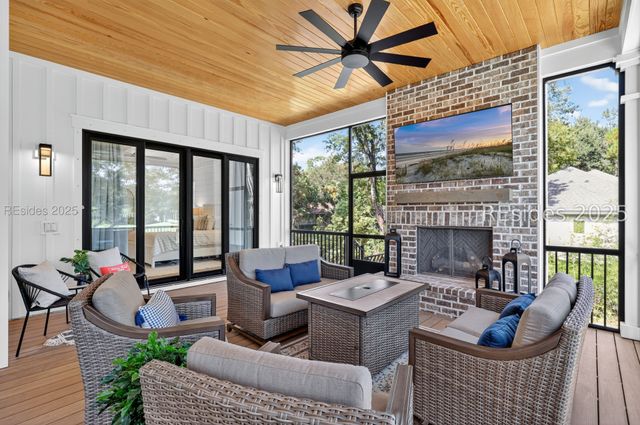 2 Midstream, Hilton Head Island, SC 29928