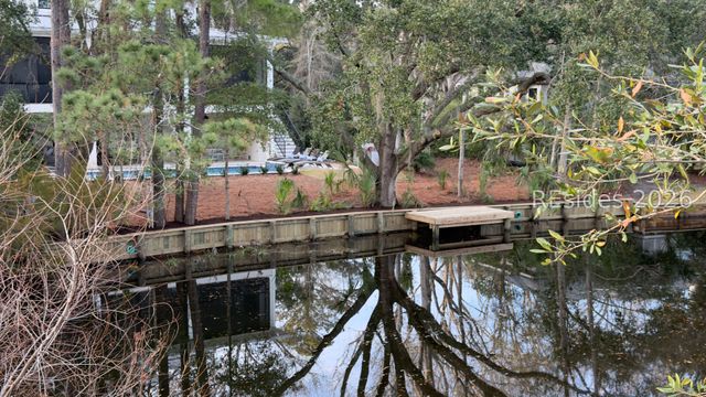 2 Midstream, Hilton Head Island, SC 29928
