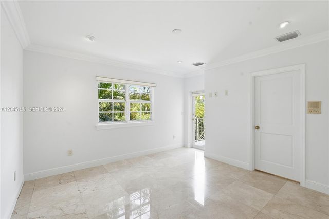 592 Fernwood Rd B, Key Biscayne, FL 33149