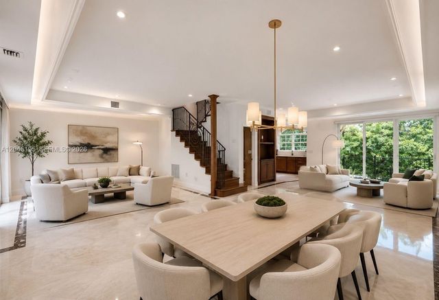 592 Fernwood Rd B, Key Biscayne, FL 33149