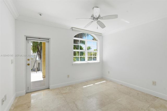 592 Fernwood Rd B, Key Biscayne, FL 33149
