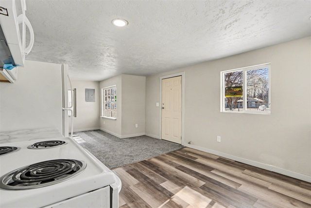 6315 Wright Street, Kalamazoo, MI 49048