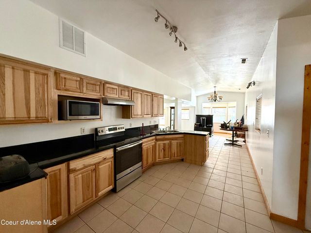 316 Mill Rd, Mullan, ID 83846