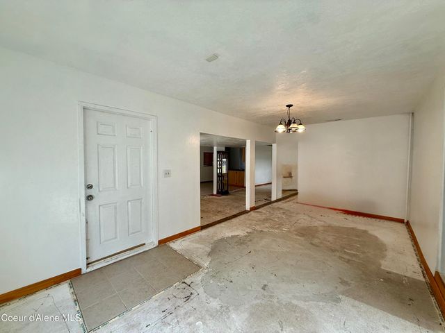 316 Mill Rd, Mullan, ID 83846