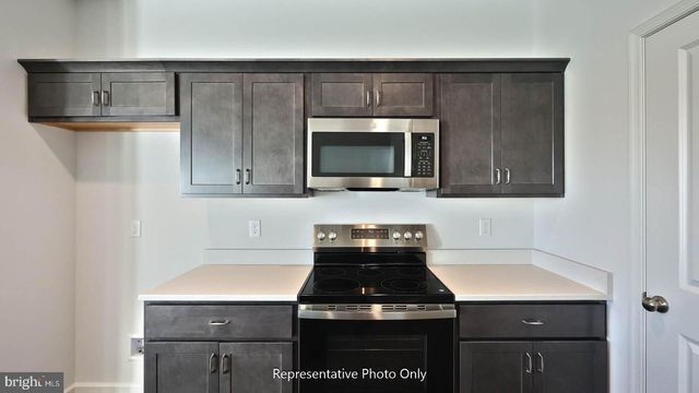 138 FOUNDRY LN, Lebanon, PA 17042