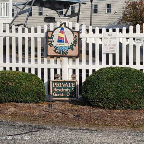 313 Lake Place Condo Drive, Elizabethtown, NC 28337