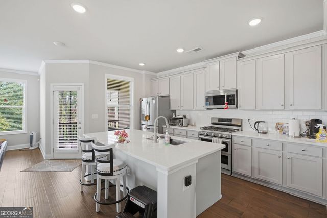 2095 Manor Pointe Drive, Cumming, GA 30041