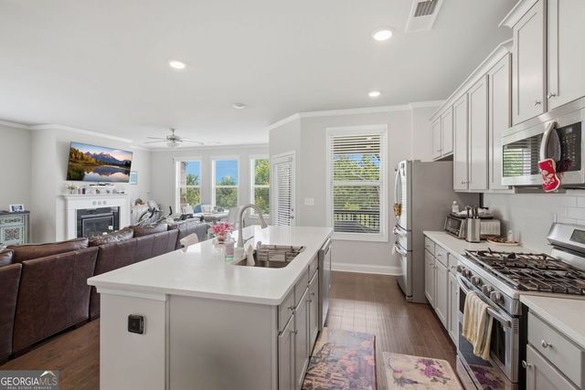 2095 Manor Pointe Drive, Cumming, GA 30041