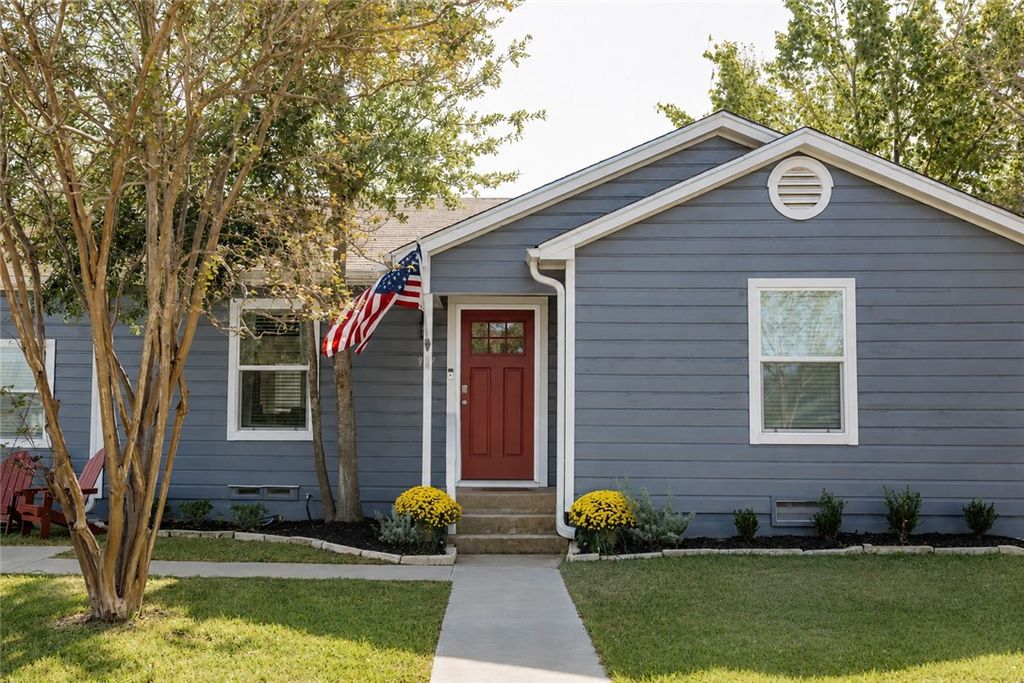 907 North Avenue, Bryan, TX 77802 — exterior