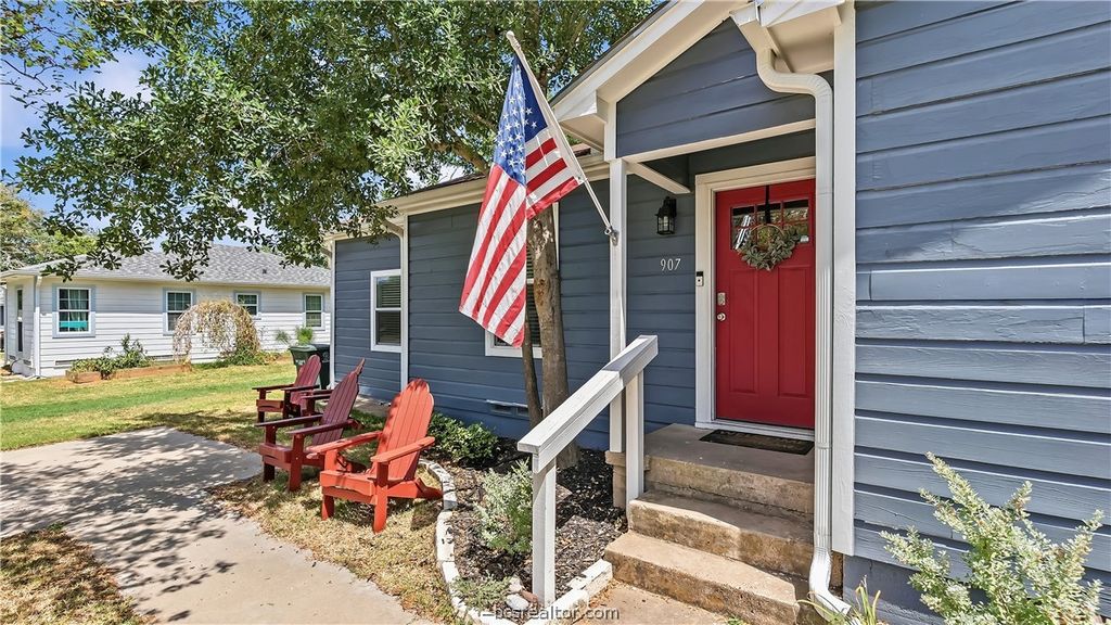 907 North Avenue, Bryan, TX 77802 — photo 2
