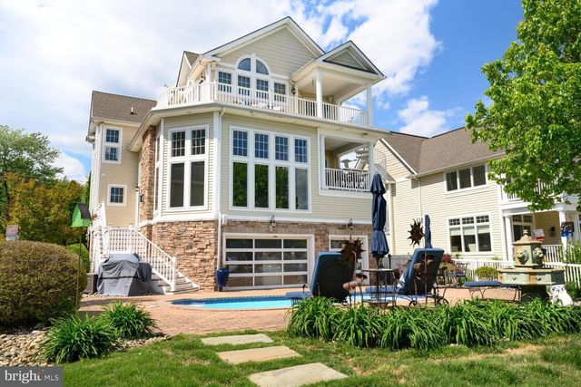 1719 HARBOR DR, Chester, MD 21619