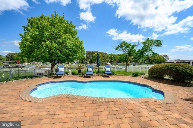 1719 HARBOR DR, Chester, MD 21619