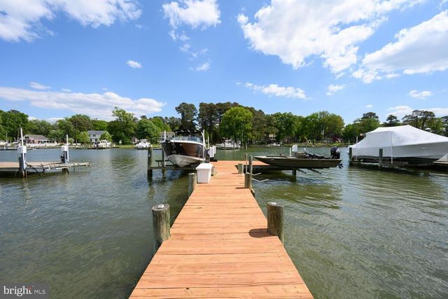1719 HARBOR DR, Chester, MD 21619