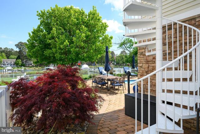 1719 HARBOR DR, Chester, MD 21619