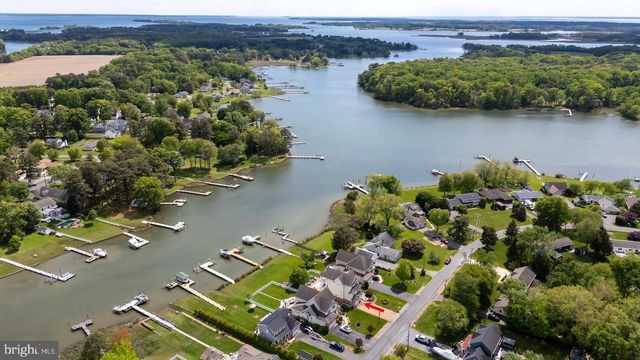 1719 HARBOR DR, Chester, MD 21619