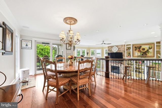1719 HARBOR DR, Chester, MD 21619