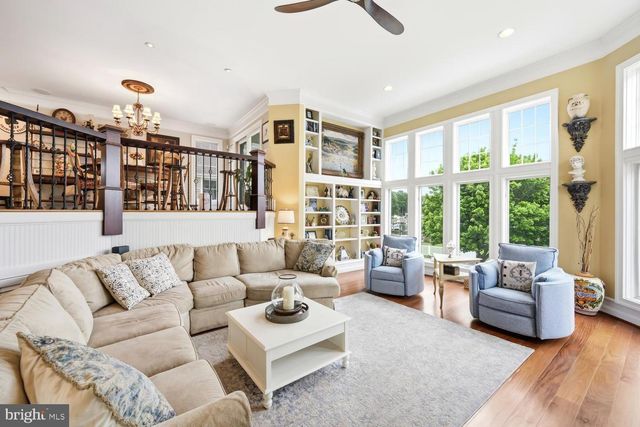 1719 HARBOR DR, Chester, MD 21619