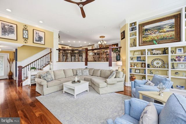 1719 HARBOR DR, Chester, MD 21619