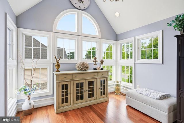 1719 HARBOR DR, Chester, MD 21619