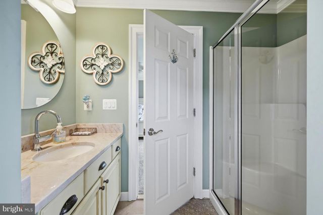 1719 HARBOR DR, Chester, MD 21619