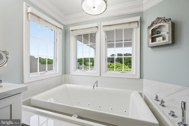 1719 HARBOR DR, Chester, MD 21619